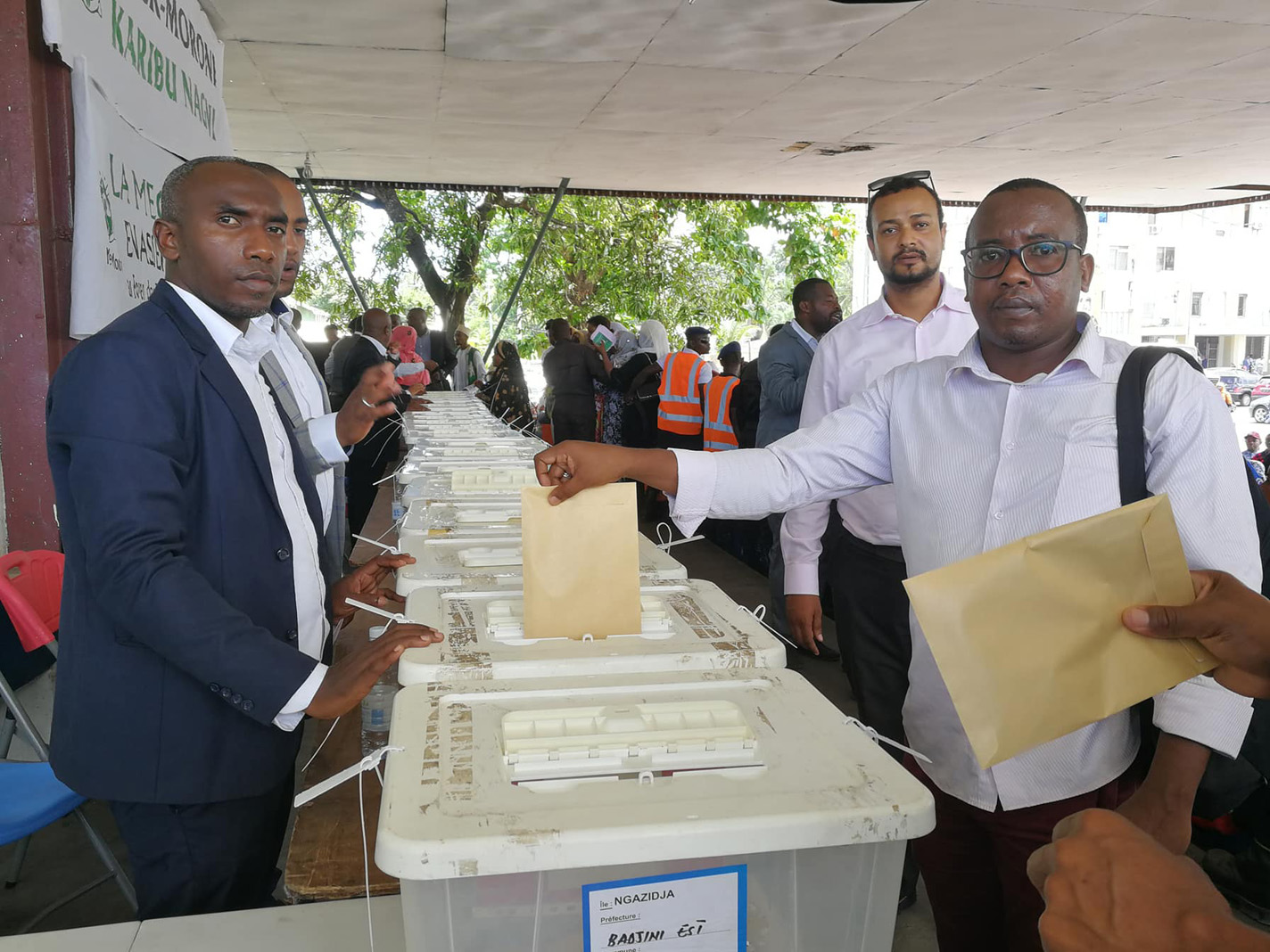 image Assemblée générale de la Meck Moroni / Boinaidi Abdou Elhganiyou réélu à la tête du C.A.